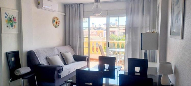 Appartement Climatise Deux Chambres Front De Mer Et Piscine Torrevieja Eksteriør bilde